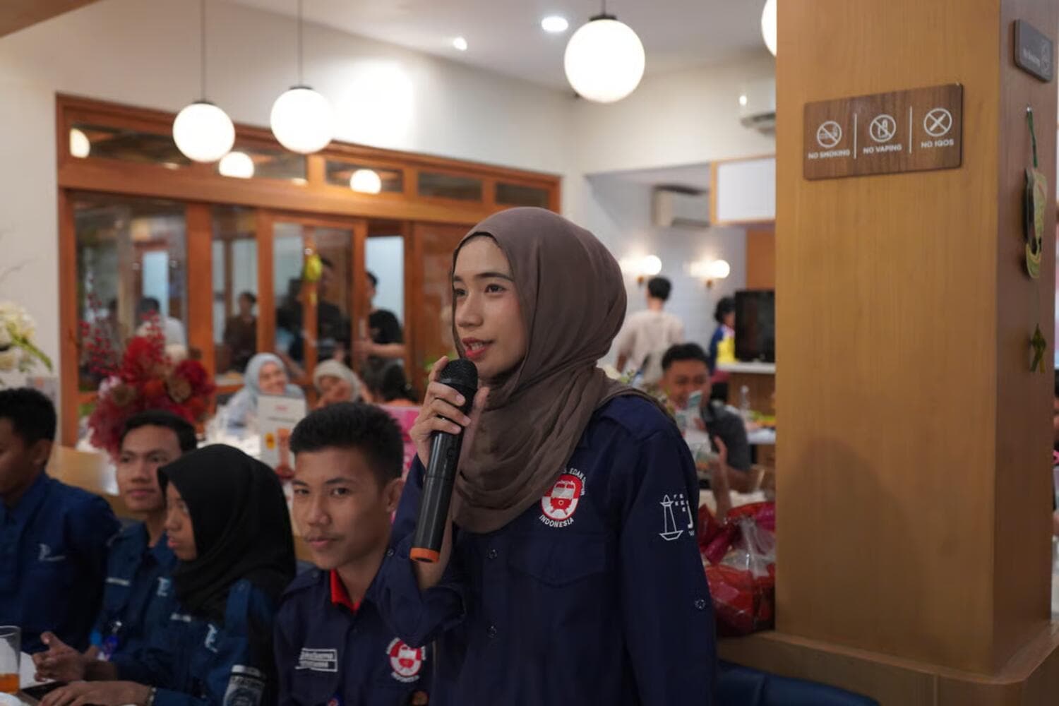Pererat Silaturahmi Ramadan, KAI Logistik Gelar Buka Puasa Bersama Komunitas Railfans (Foto: vritimes.com)